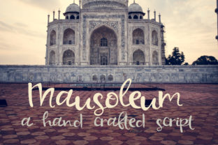 Mausoleum: A Script Font for Digital Design